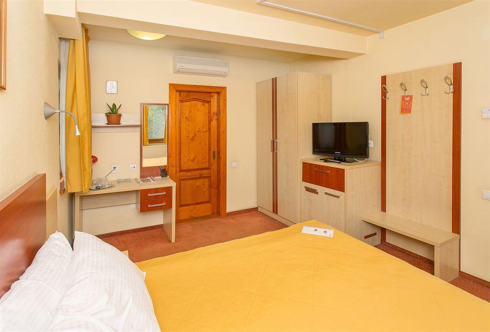 Lol Et Lola Hotel Cluj-Napoca Eksteriør billede